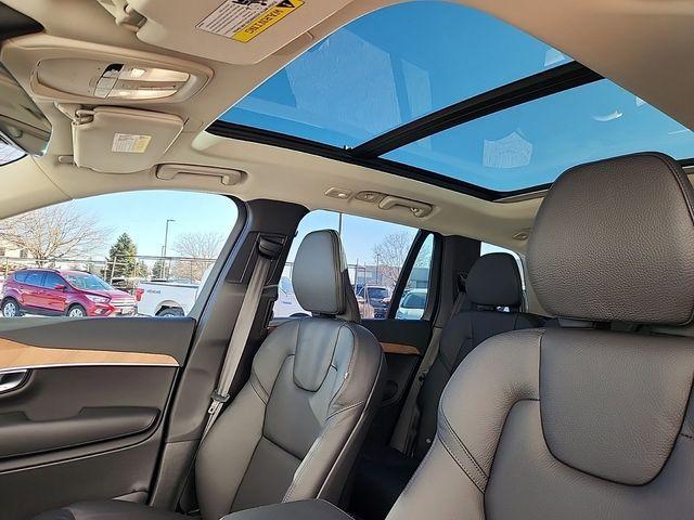 Photo of 2025 COL70700 Volvo XC90