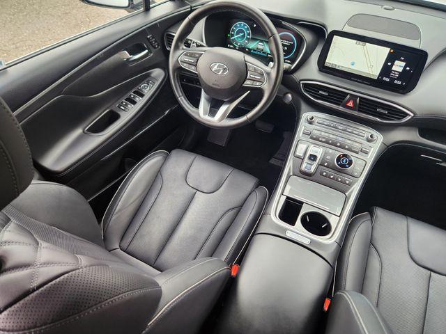 Photo of 2022 Shimmering Silver Hyundai Santa Fe Plug-In Hybrid