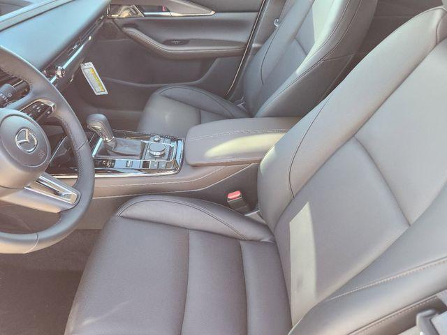 Photo of 2025 Snowflake White Pearl Mica Mazda CX-30