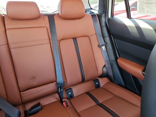 Photo of 2025 Wind Chill Pearl Mazda CX-50