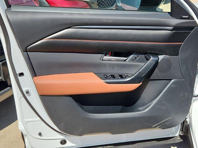 Photo of 2025 Wind Chill Pearl Mazda CX-50