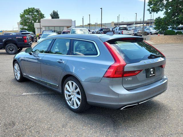 Photo of 2018 Osmium Gray Metallic Volvo V90