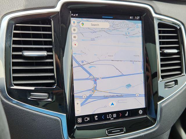 Photo of 2023 Crystal White Metallic Volvo XC90 Recharge Plug-In Hybrid