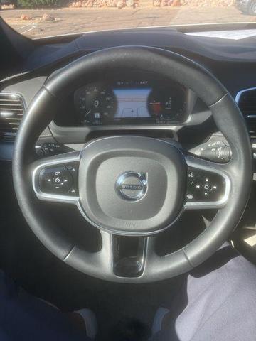 Photo of 2022 Crystal White Metallic Volvo XC90 Recharge Plug-In Hybrid