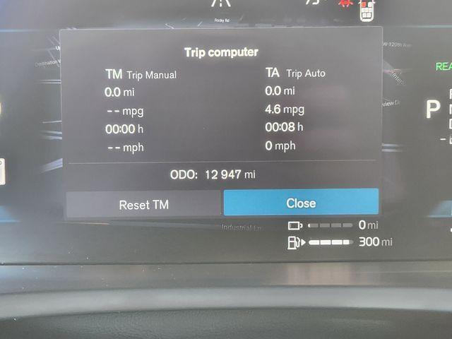 Photo of 2023 Silver Volvo XC90 Recharge Plug-In Hybrid