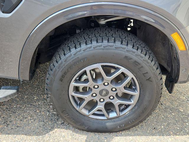 Photo of 2024 Gray Metallic Ford Ranger