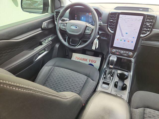 Photo of 2024 Gray Metallic Ford Ranger