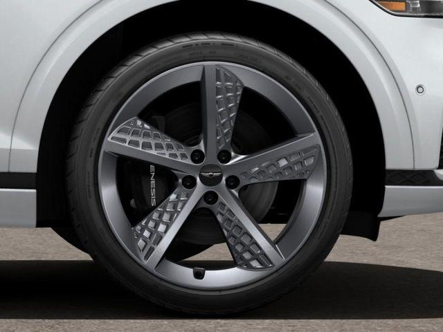 Photo of 2025 Alta White Genesis GV70