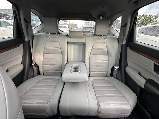 Photo of 2019 Obsidian Blue Pearl Honda CR-V