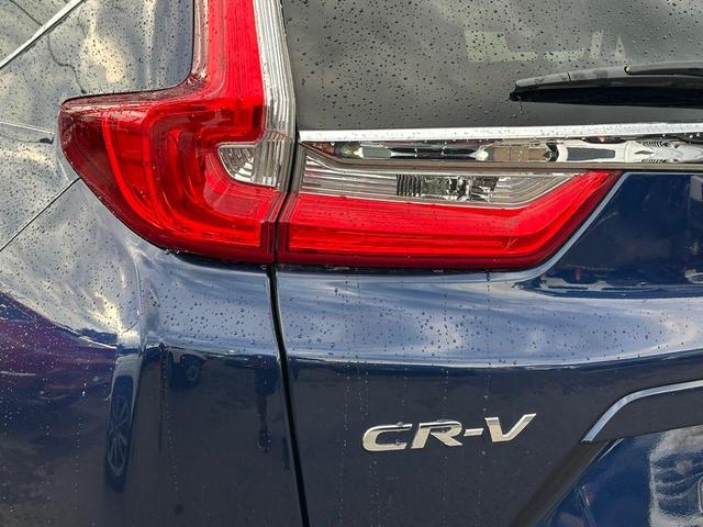 Photo of 2019 Obsidian Blue Pearl Honda CR-V