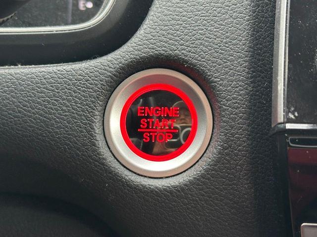 Photo of 2019 Obsidian Blue Pearl Honda CR-V