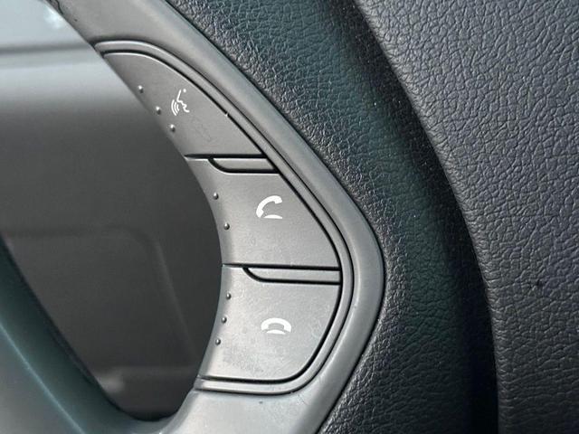 Photo of 2012 Radiant Silver Metallic Hyundai SONATA