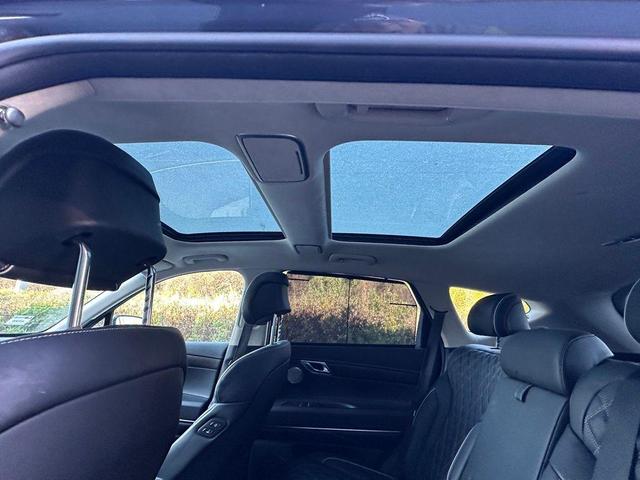 Photo of 2023 Himalayan Gray Genesis GV80