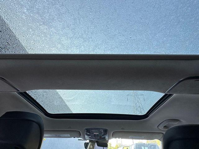 Photo of 2023 Himalayan Gray Genesis GV80