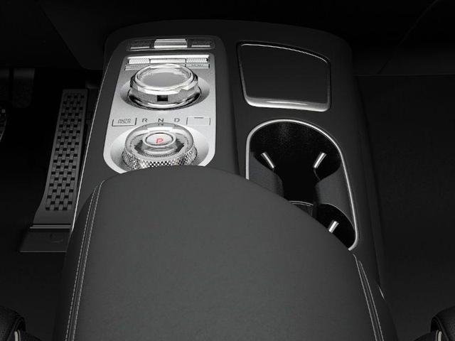 Photo of 2025 Vik Black Genesis Electrified GV70