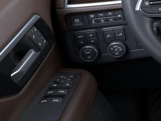 Photo of 2025 Iridescent Pearl Tricoat Chevrolet Tahoe