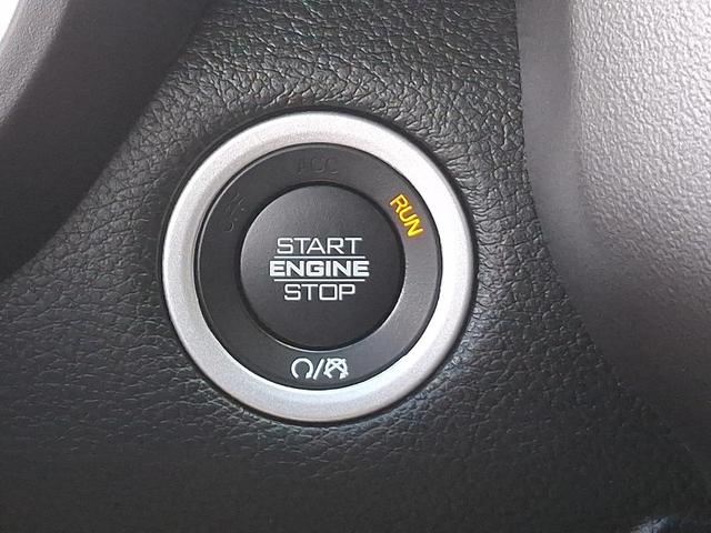 Photo of 2020 Granite Crystal Clearcoat Metallic RAM 1500