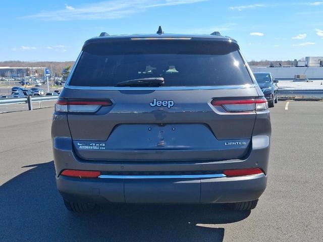 Photo of 2021 Metallic Jeep Grand Cherokee L