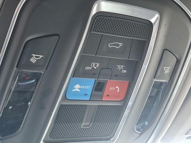 Photo of 2021 Metallic Jeep Grand Cherokee L