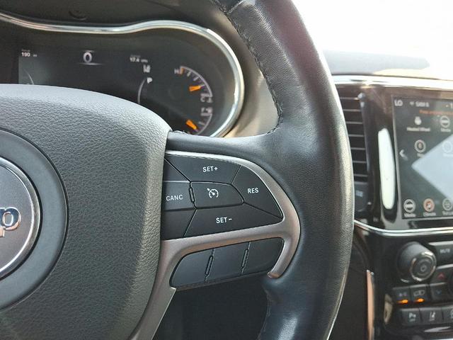 Photo of 2022 Bright White Clearcoat Jeep Grand Cherokee WK