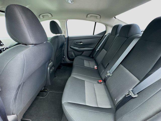 Photo of 2022 Electric Blue Metallic Nissan Sentra