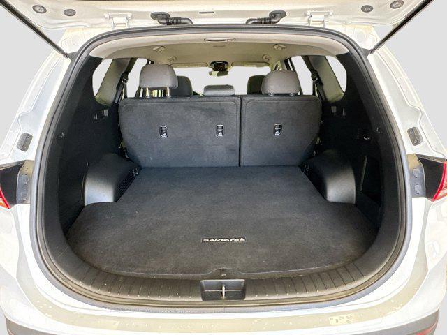 Photo of 2021 Quartz White Hyundai SANTA FE