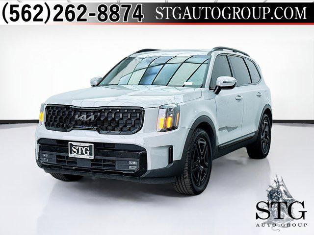 Photo of 2024 Wolf Gray Kia Telluride