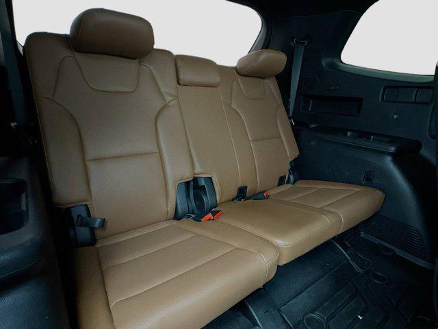 Photo of 2024 Wolf Gray Kia Telluride