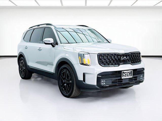 Photo of 2024 Wolf Gray Kia Telluride