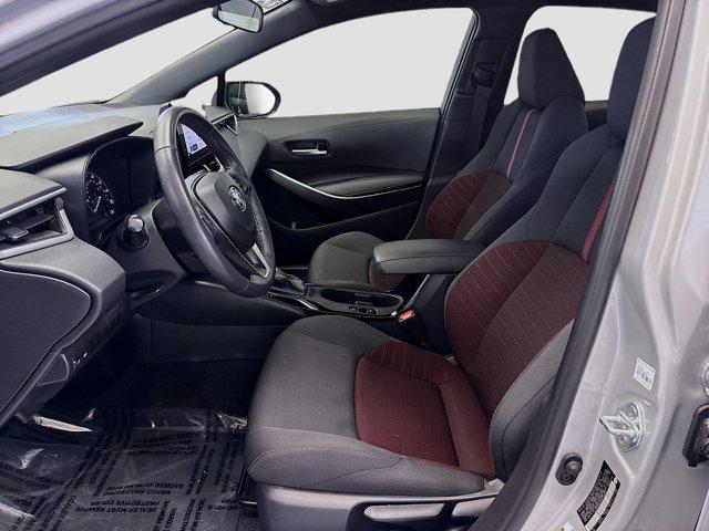 Photo of 2024 Classic Silver Metallic Toyota Corolla