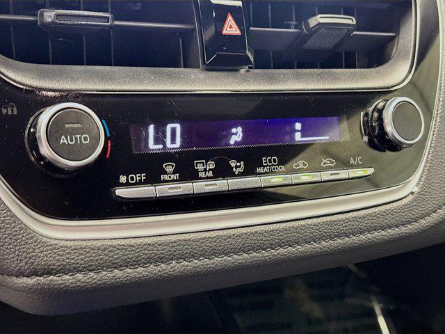 Photo of 2024 Classic Silver Metallic Toyota Corolla