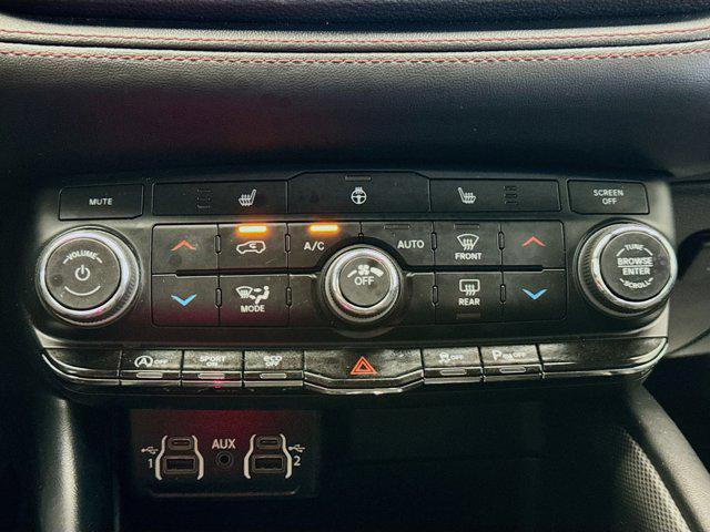 Photo of 2023 White Knuckle Clearcoat Dodge Durango