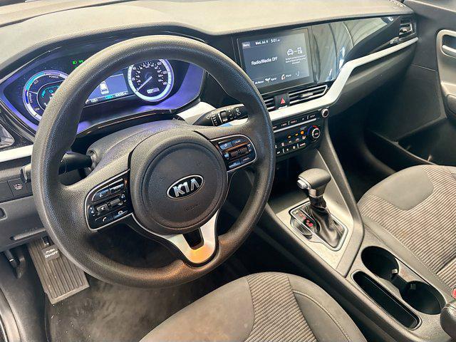 Photo of 2021 Aurora Black Pearl Kia Niro