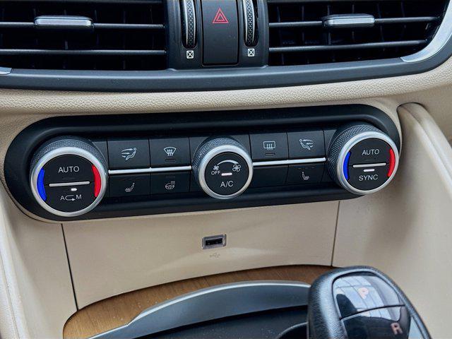 Photo of 2018 Alfa Rosso Alfa Romeo Giulia