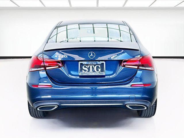 Photo of 2019 Denim Blue Metallic Mercedes-Benz A-Class
