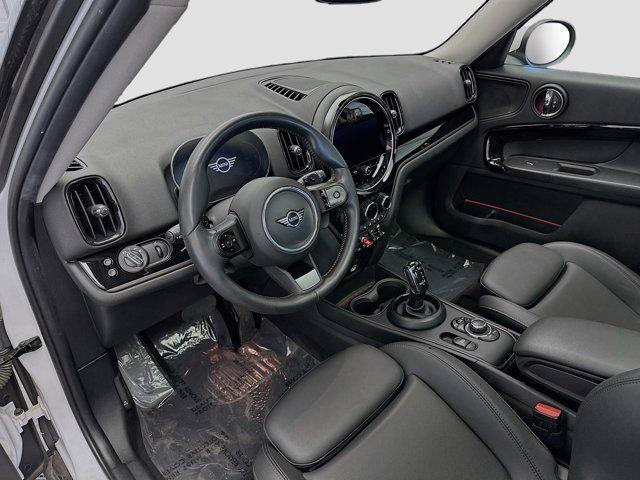 Photo of 2024 Nanuq White Metallic MINI Countryman