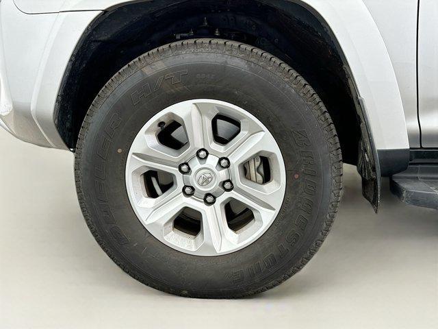 Photo of 2024 Classic Silver Metallic Toyota 4Runner