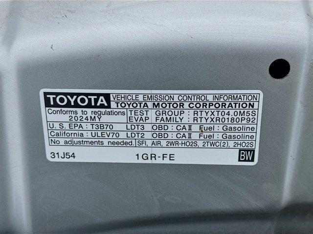 Photo of 2024 Classic Silver Metallic Toyota 4Runner