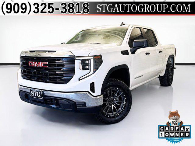 Photo of 2024 Summit White GMC Sierra 1500