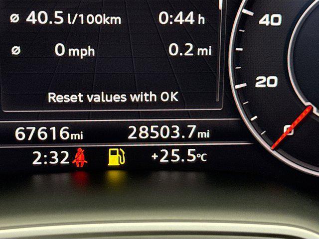 Photo of 2018 Orca Black Metallic Audi Q7
