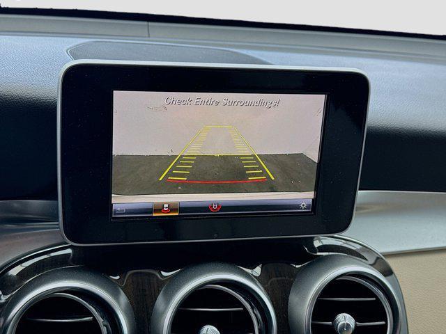 Photo of 2019 White Mercedes-Benz GLC 300