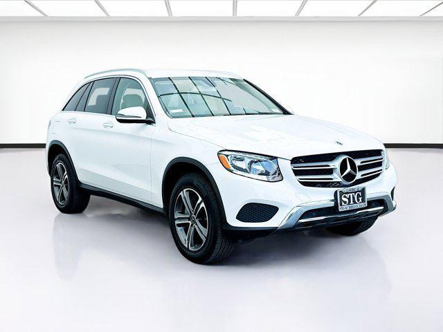 Photo of 2019 White Mercedes-Benz GLC 300