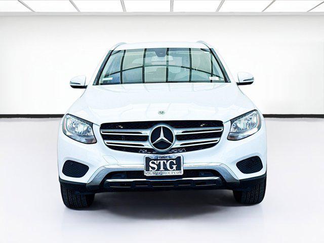 Photo of 2019 White Mercedes-Benz GLC 300