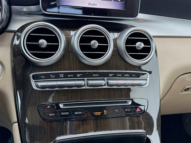 Photo of 2019 White Mercedes-Benz GLC 300