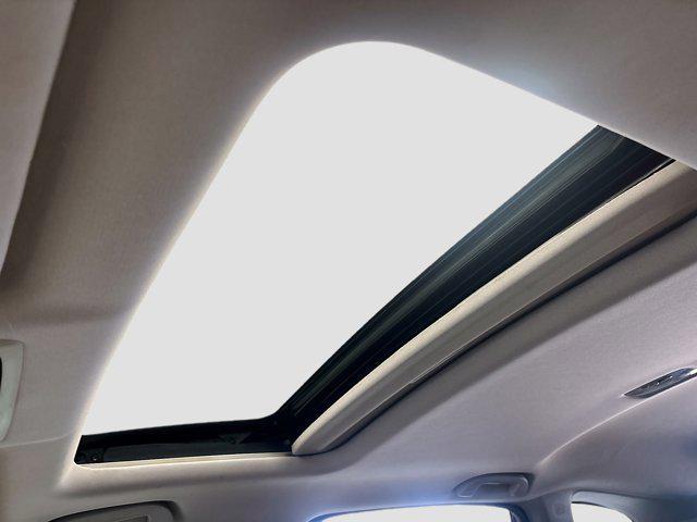 Photo of 2021 Radiant Red Metallic Honda CR-V