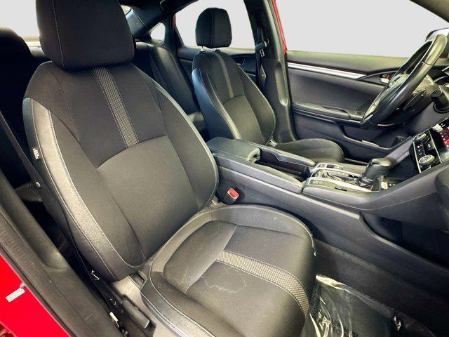 Photo of 2019 Rallye Red Honda Civic