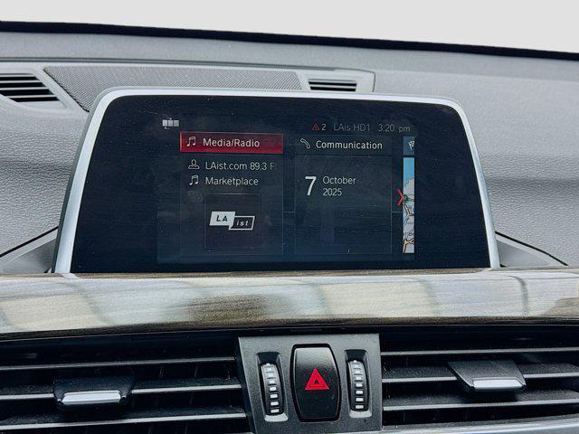 Photo of 2018 Mineral White Metallic BMW X1