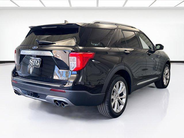 Photo of 2022 Agate Black Metallic Ford Explorer