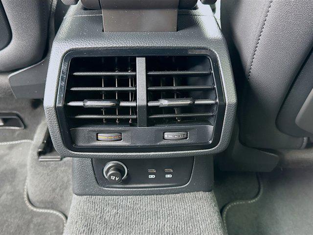 Photo of 2021 Navarra Blue Metallic Audi Q3