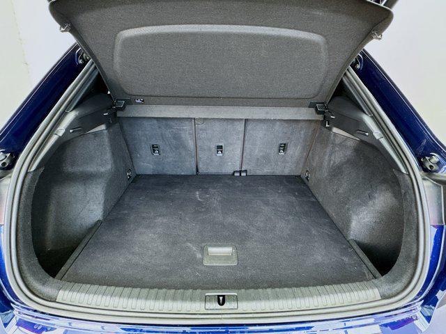 Photo of 2021 Navarra Blue Metallic Audi Q3